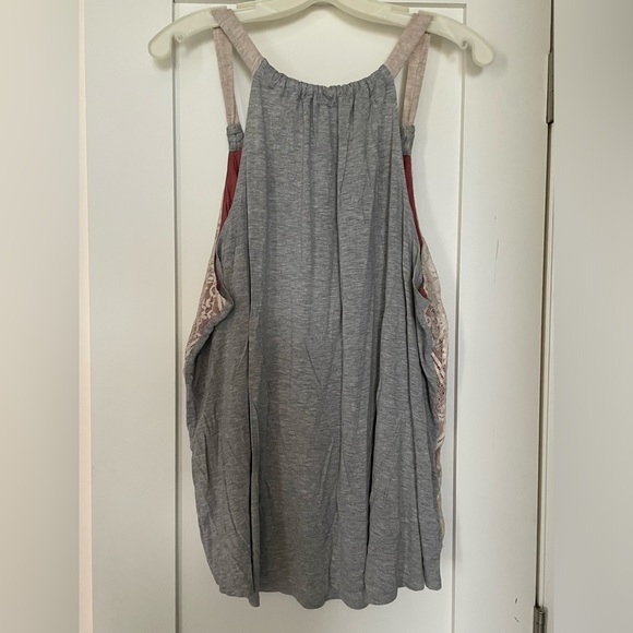 Women’s tank top - Picture 2 of 2